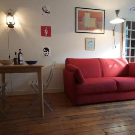 Апартаменты 1 Bedroom Flat, Marais, 3eme Париж
