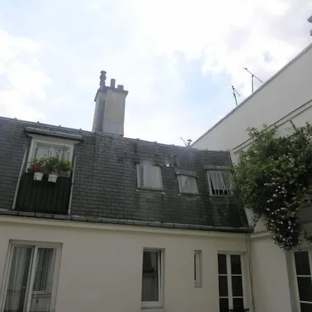 1 Bedroom Flat, Marais, 3eme Apartament *